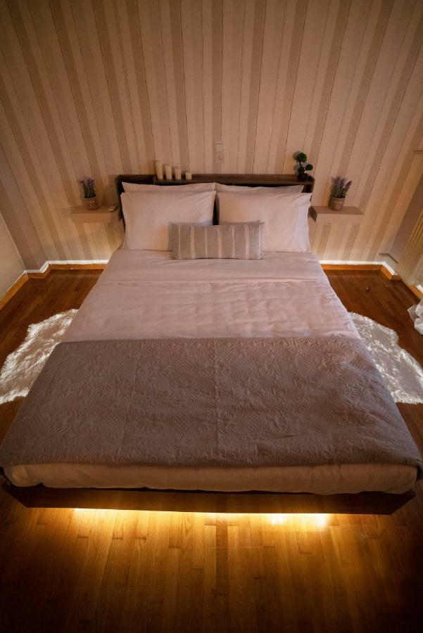 Cozy Apt Next To Metro And Close To Acropolis! 雅典 外观 照片