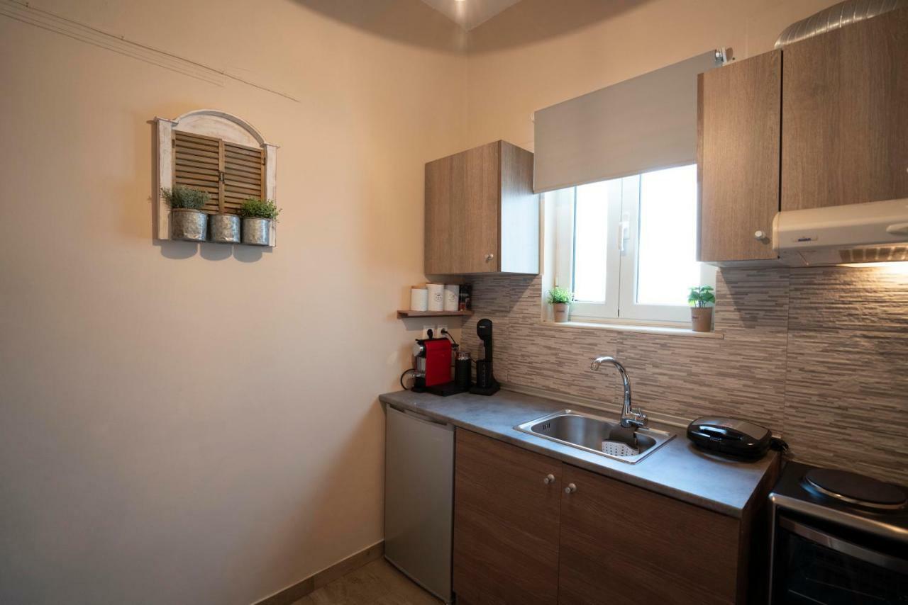 Cozy Apt Next To Metro And Close To Acropolis! 雅典 外观 照片